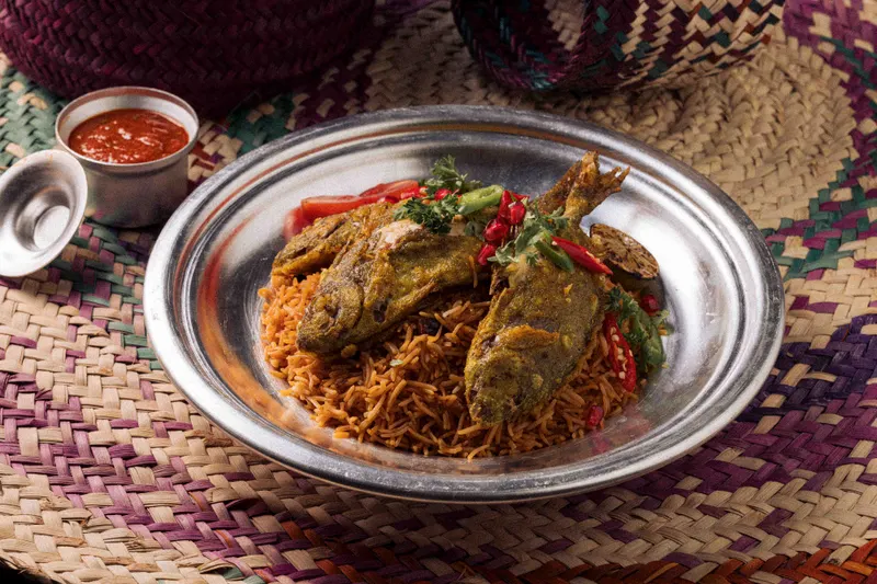 صافي محمر